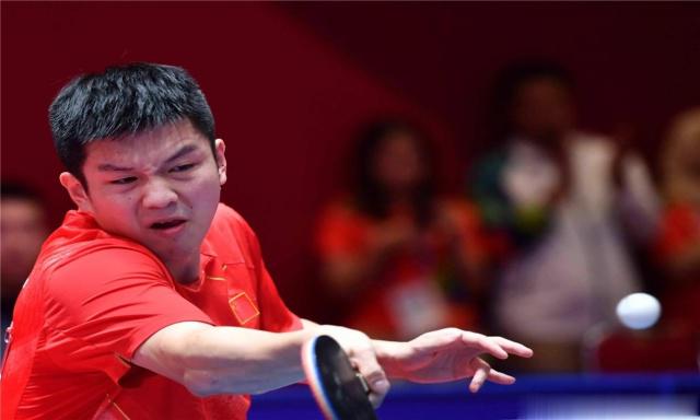 员表现出浓 员表现出浓