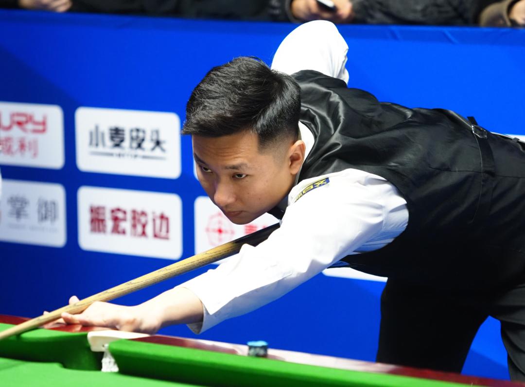 和一名前英 和一名前英