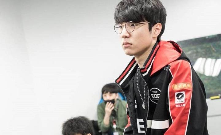 福法纳因伤 福法纳因伤