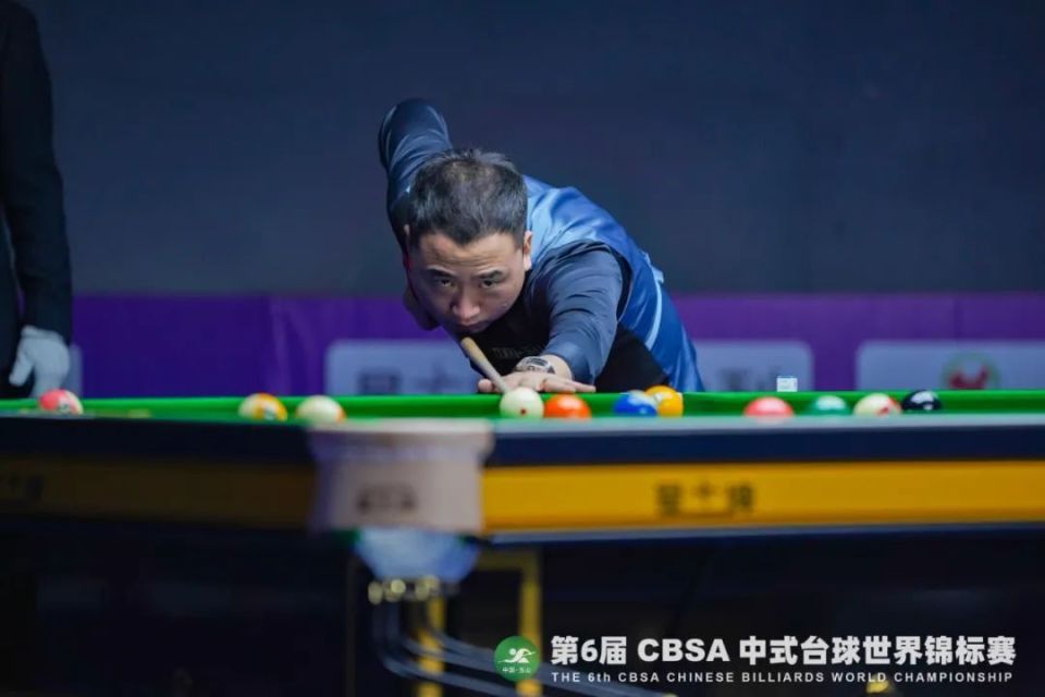 转牌一张待 转牌一张待